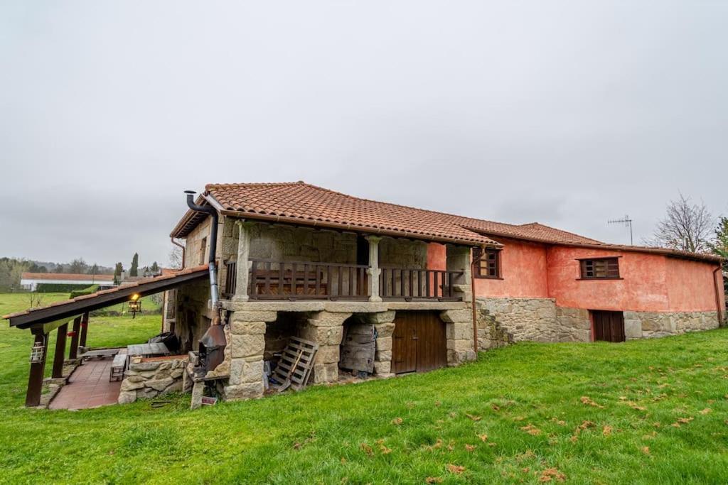 Casa De Campo Con Piscina, Entera O Por Habitaciones Amoeiro ภายนอก รูปภาพ