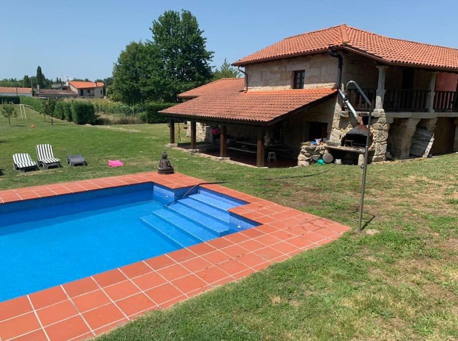 Casa De Campo Con Piscina, Entera O Por Habitaciones Amoeiro ภายนอก รูปภาพ