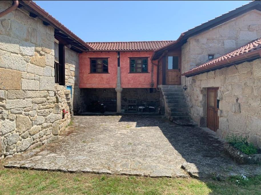 Casa De Campo Con Piscina, Entera O Por Habitaciones Amoeiro ภายนอก รูปภาพ