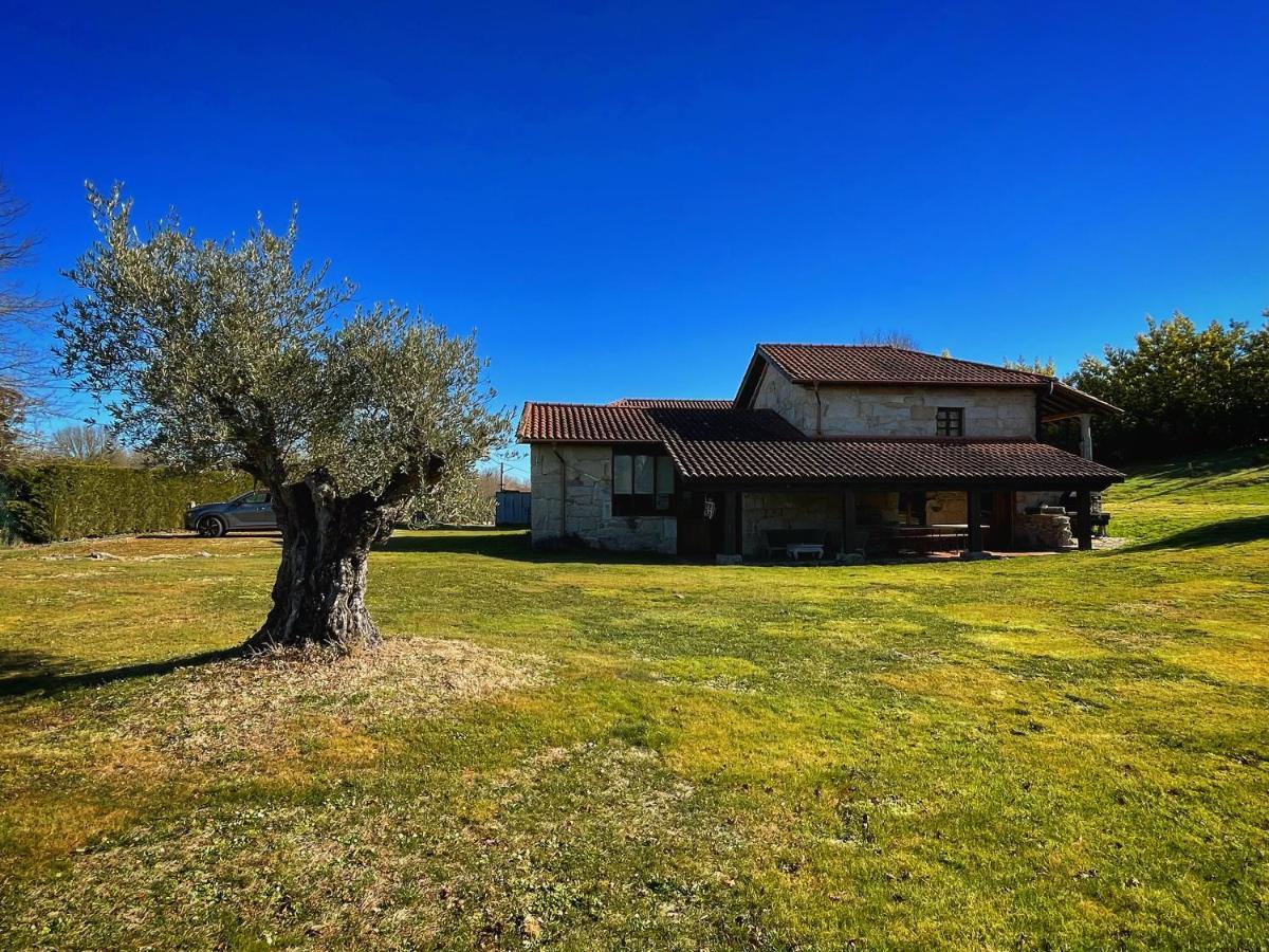 Casa De Campo Con Piscina, Entera O Por Habitaciones Amoeiro ภายนอก รูปภาพ